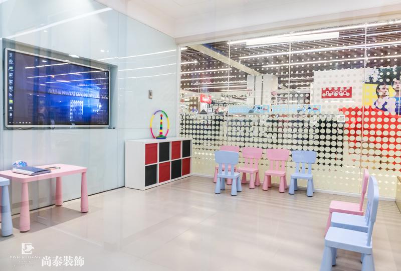 教育培训机构多媒体室123656的网站怎么开www_日博365wWW133562_365体育投注注册实景图